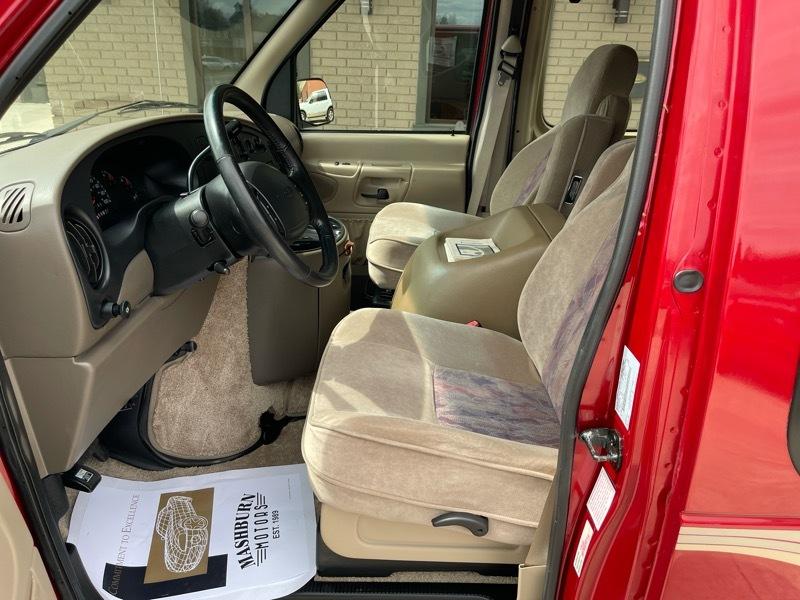 Ford Econoline E150 1999
