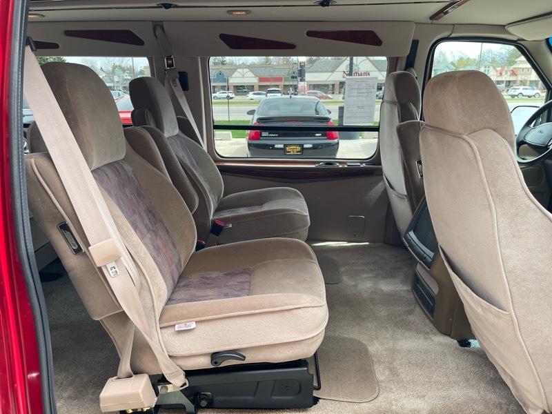 Ford Econoline E150 1999