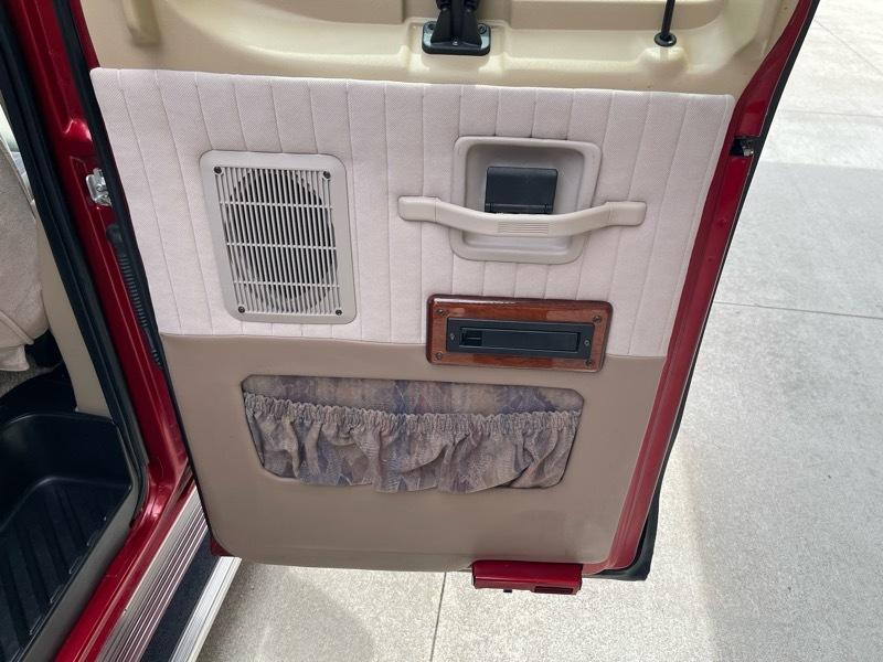 Ford Econoline E150 1999