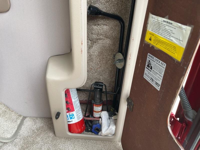 Ford Econoline E150 1999