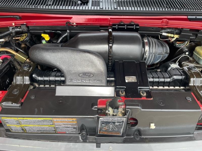 Ford Econoline E150 1999