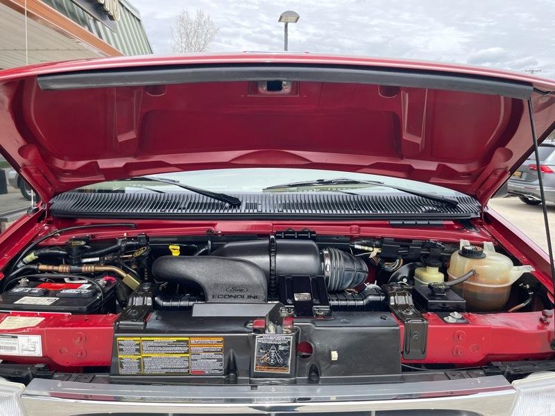 Ford Econoline E150 1999