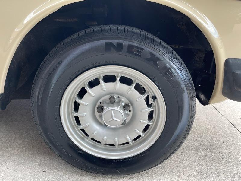 Mercedes-Benz 300 DT 1982