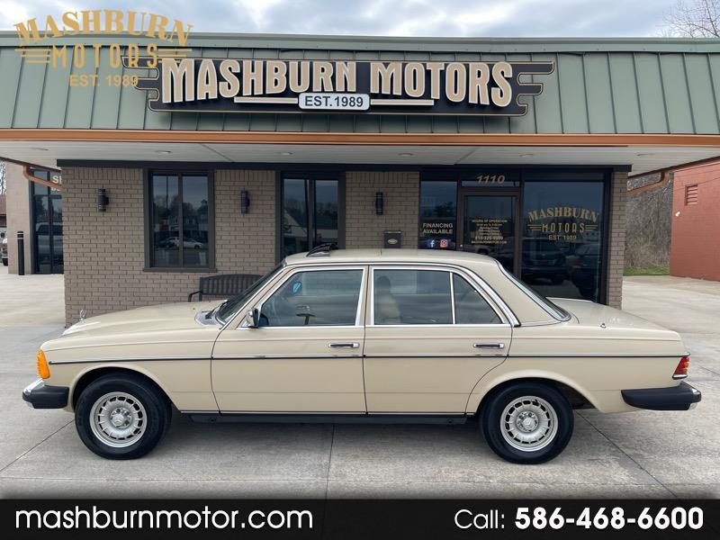 Mercedes-Benz 300 DT 1982