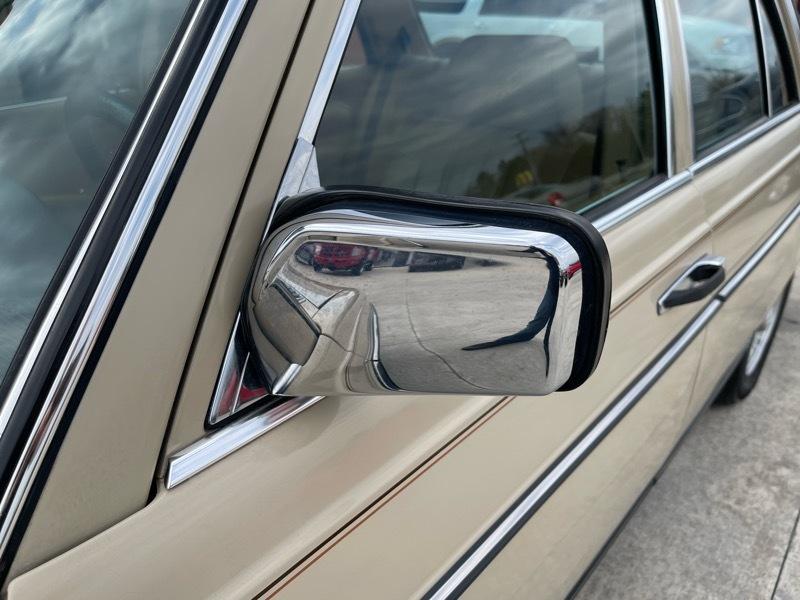 Mercedes-Benz 300 DT 1982