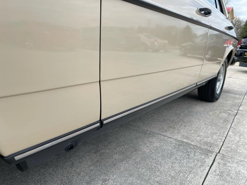 Mercedes-Benz 300 DT 1982