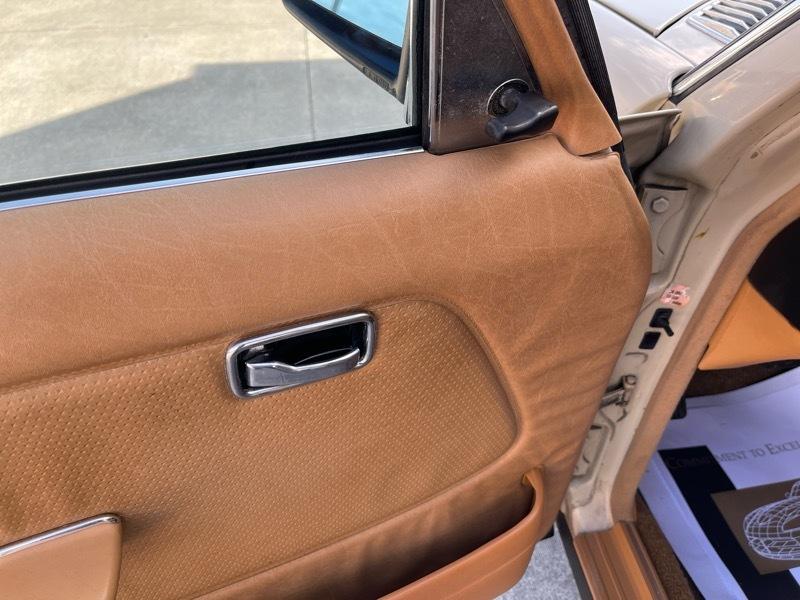 Mercedes-Benz 300 DT 1982