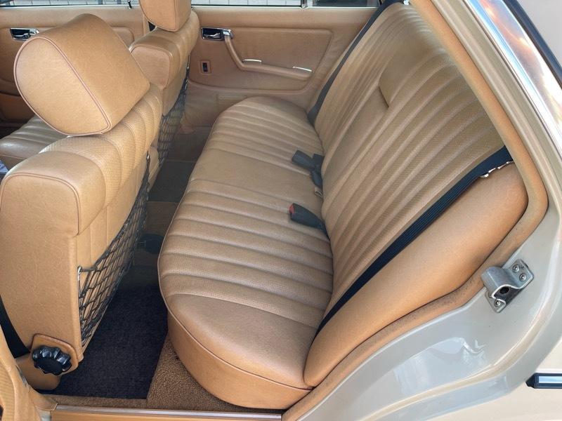 Mercedes-Benz 300 DT 1982