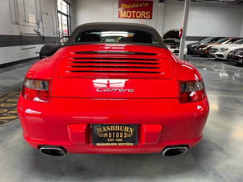 Porsche 911 Carrera Cabriolet 2008