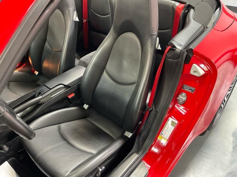 Porsche 911 Carrera Cabriolet 2008