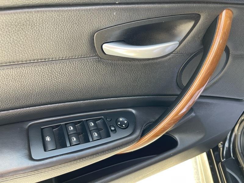 BMW 1-Series 135i Convertible 2008