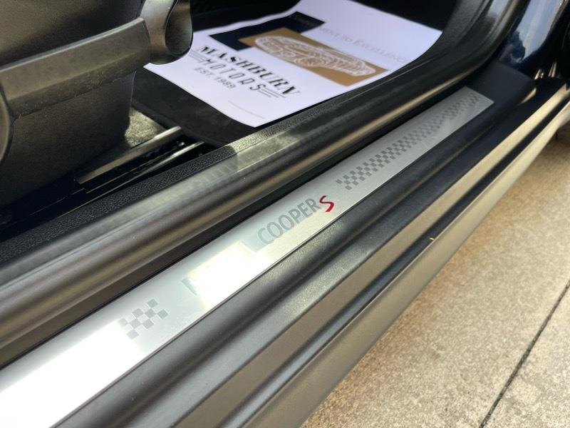 MINI Cooper S Convertible 2014