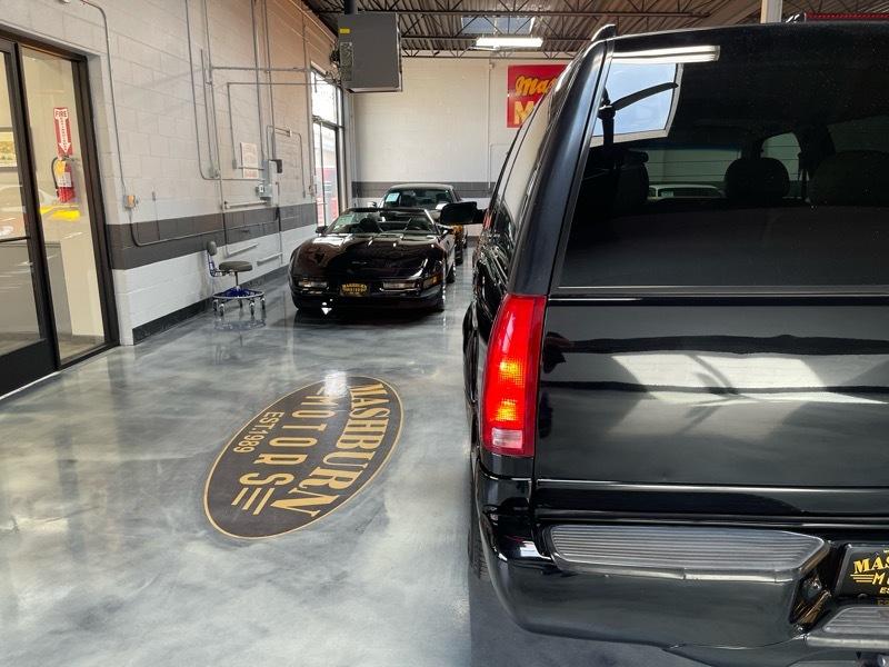 Cadillac Escalade 4WD 1999