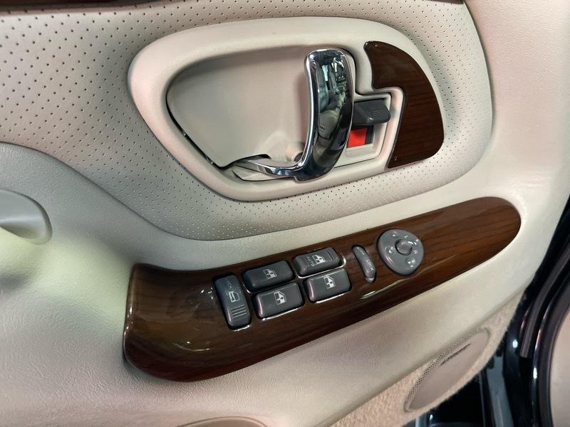 Cadillac Escalade 4WD 1999