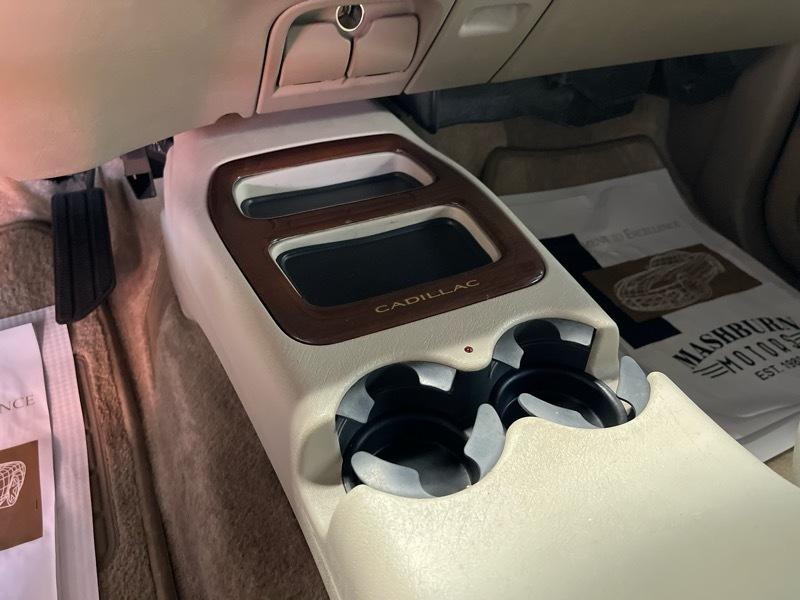 Cadillac Escalade 4WD 1999