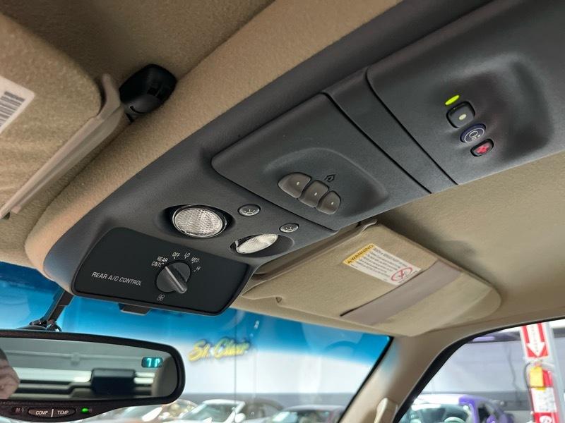 Cadillac Escalade 4WD 1999