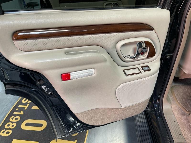 Cadillac Escalade 4WD 1999