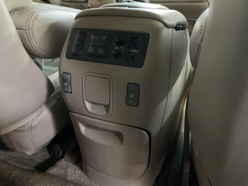 Cadillac Escalade 4WD 1999