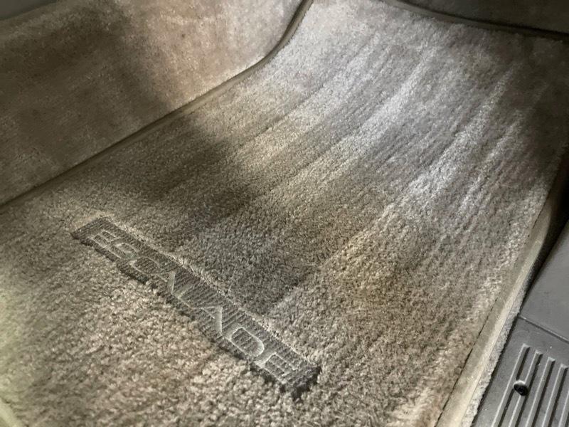 Cadillac Escalade 4WD 1999