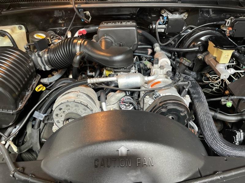 Cadillac Escalade 4WD 1999