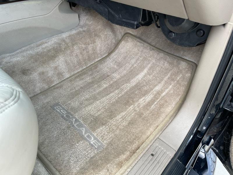 Cadillac Escalade 4WD 1999