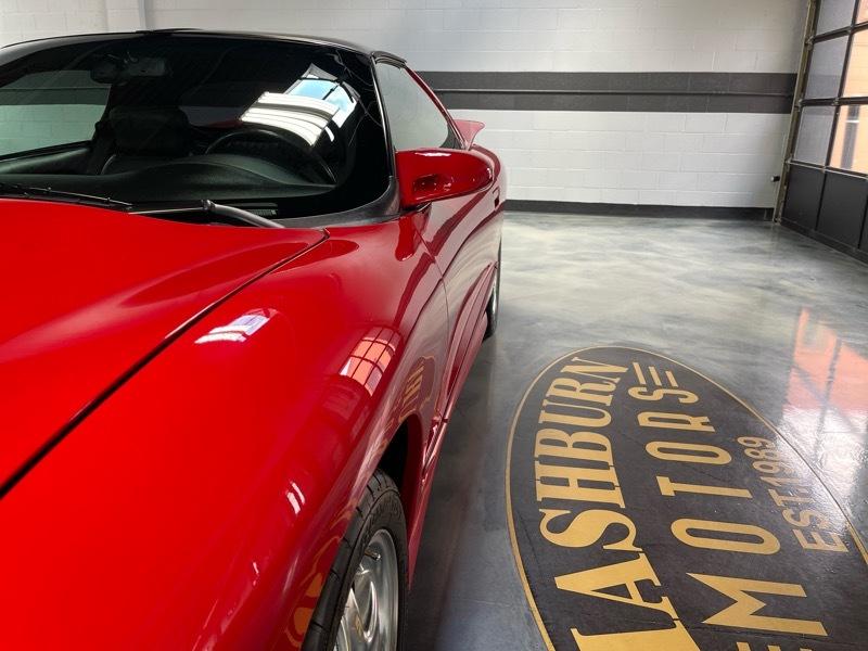 Pontiac Firebird Trans Am 2D Coupe 2000