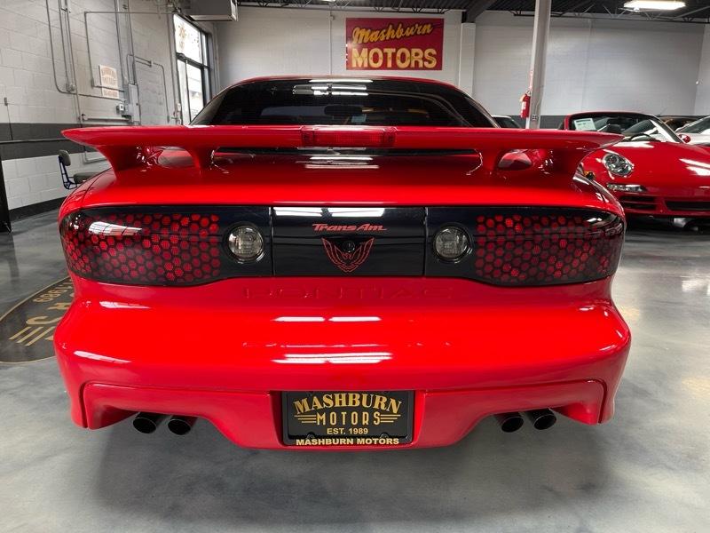 Pontiac Firebird Trans Am 2D Coupe 2000