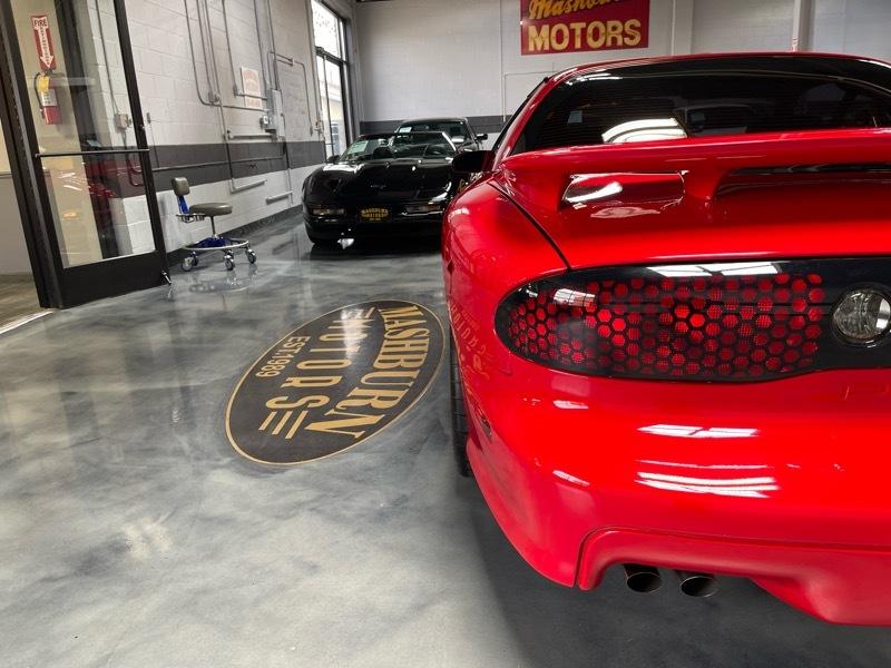 Pontiac Firebird Trans Am 2D Coupe 2000