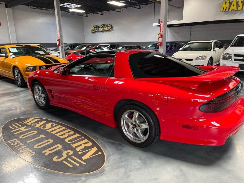 Pontiac Firebird Trans Am 2D Coupe 2000