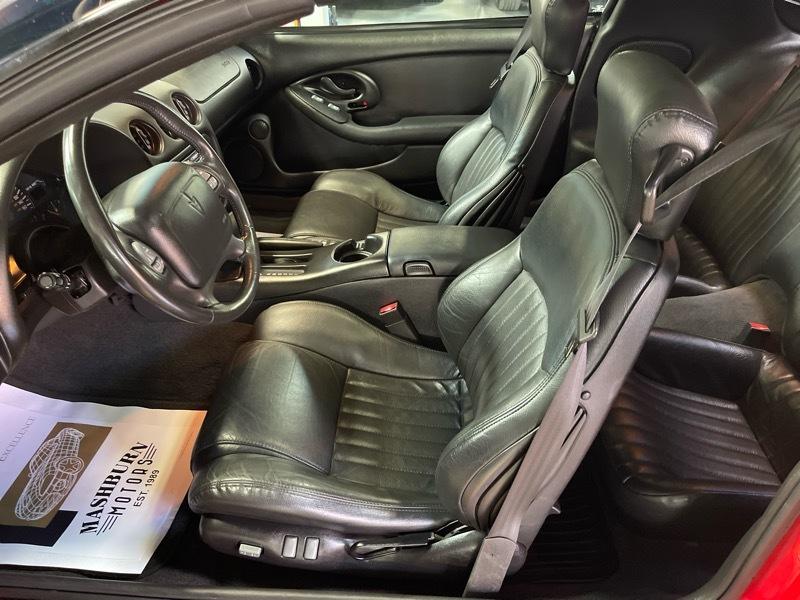 Pontiac Firebird Trans Am 2D Coupe 2000