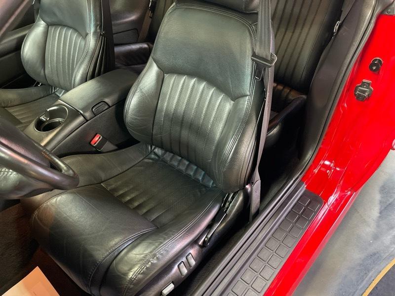 Pontiac Firebird Trans Am 2D Coupe 2000