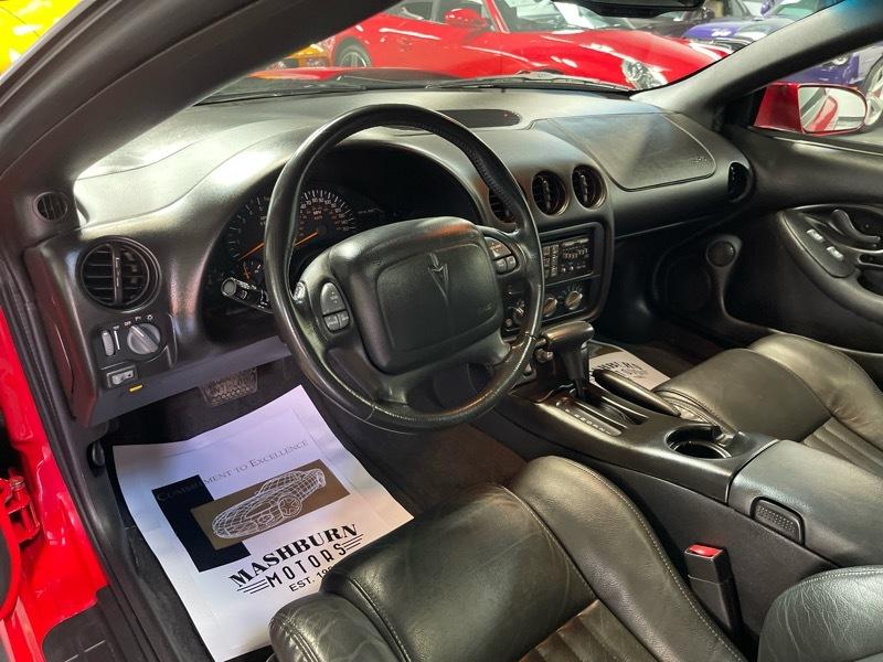 Pontiac Firebird Trans Am 2D Coupe 2000