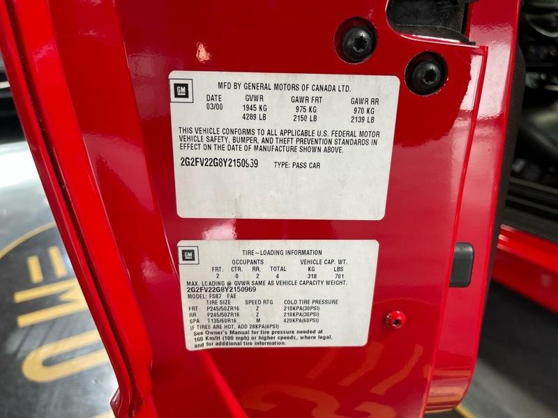 Pontiac Firebird Trans Am 2D Coupe 2000