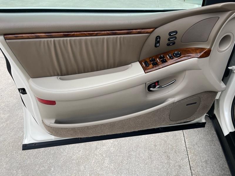 Buick Park Avenue Ultra 2004