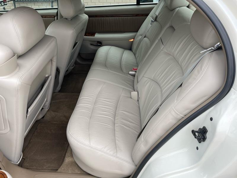 Buick Park Avenue Ultra 2004