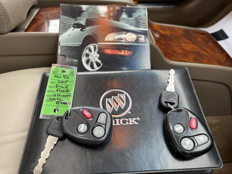 Buick Park Avenue Ultra 2004