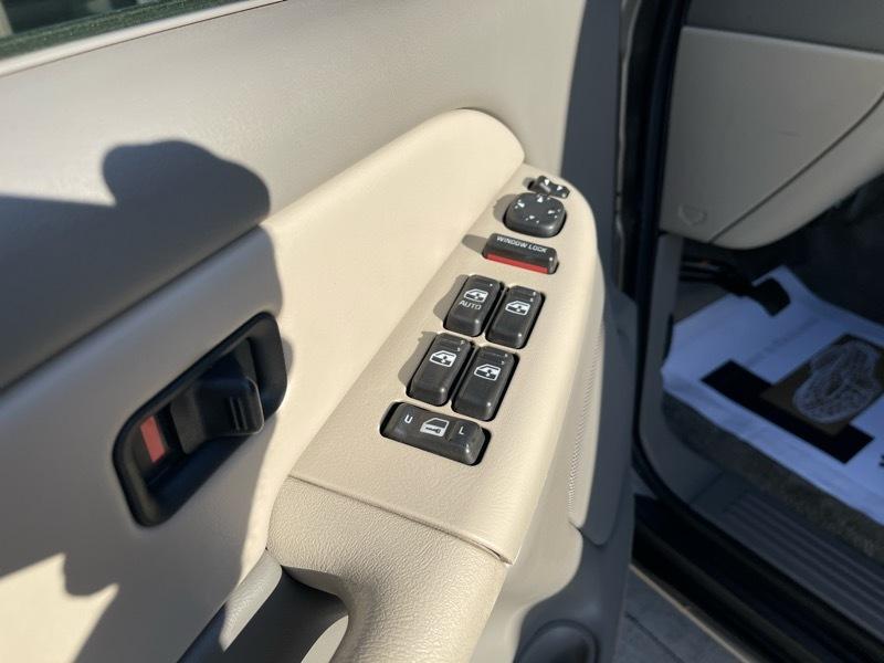 Chevrolet Tahoe 2WD 4dr LS 2000