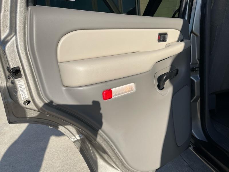 Chevrolet Tahoe 2WD 4dr LS 2000