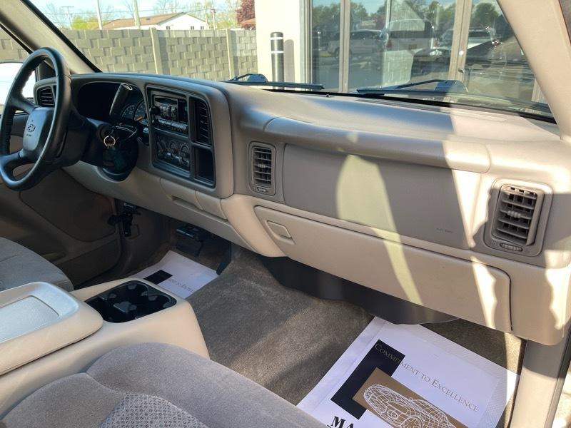 Chevrolet Tahoe 2WD 4dr LS 2000