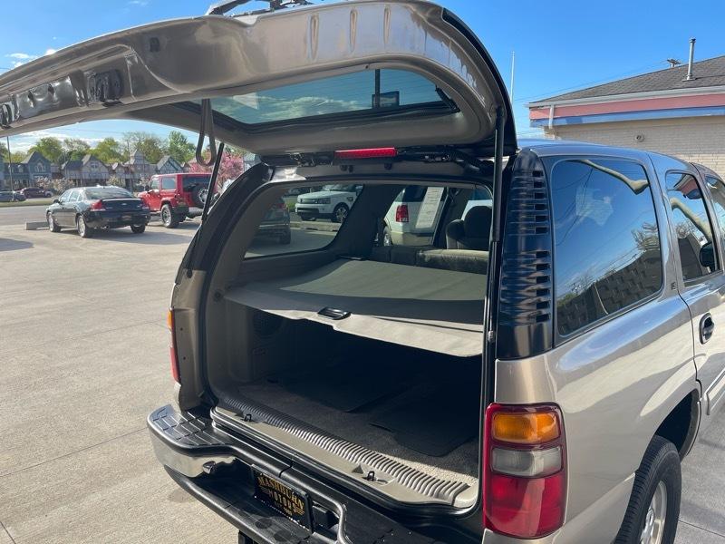 Chevrolet Tahoe 2WD 4dr LS 2000