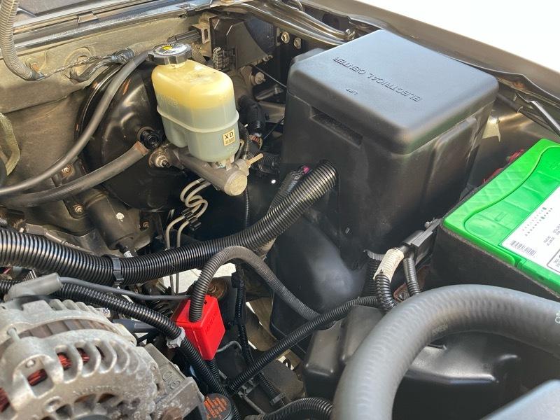Chevrolet Tahoe 2WD 4dr LS 2000