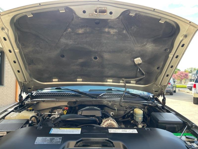 Chevrolet Tahoe 2WD 4dr LS 2000