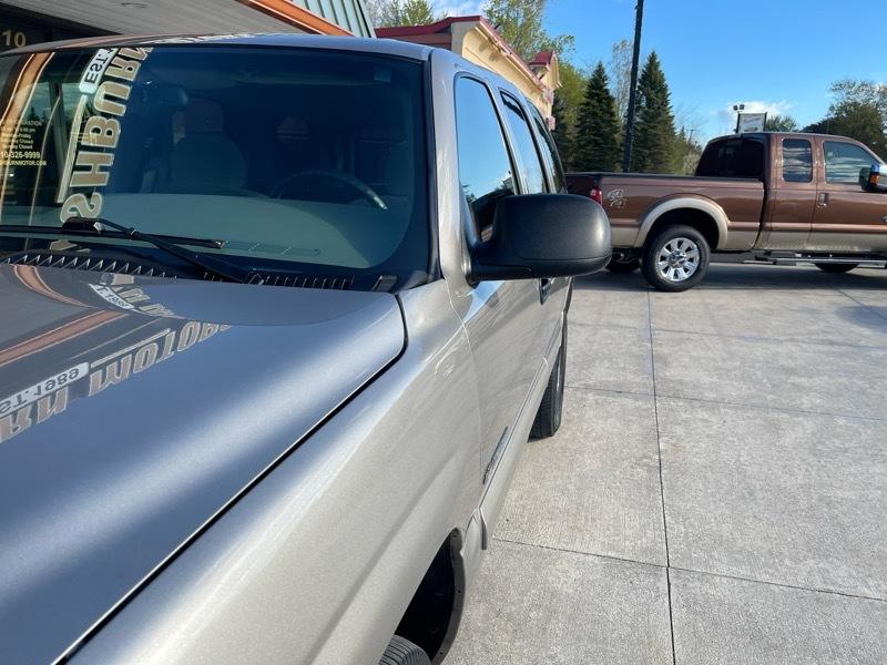 Chevrolet Tahoe 2WD 4dr LS 2000
