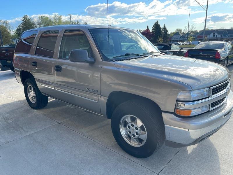 Chevrolet Tahoe 2WD 4dr LS 2000