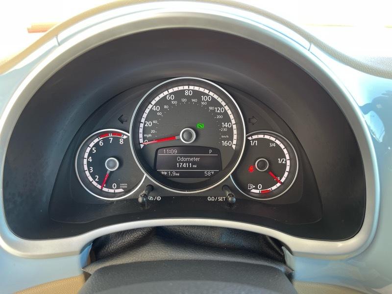 Volkswagen Beetle 1.8T PZEV Convertible 2015