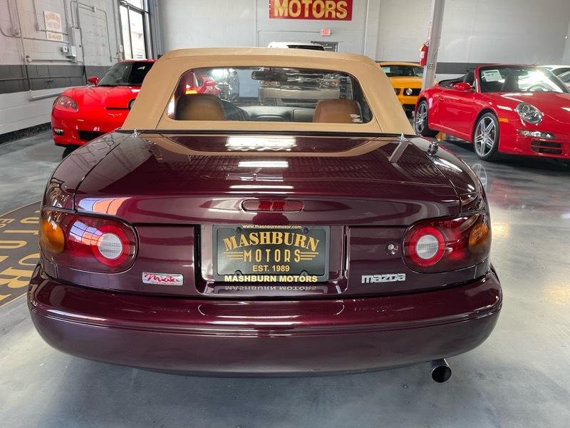 Mazda MX-5 Miata M Edition 1995