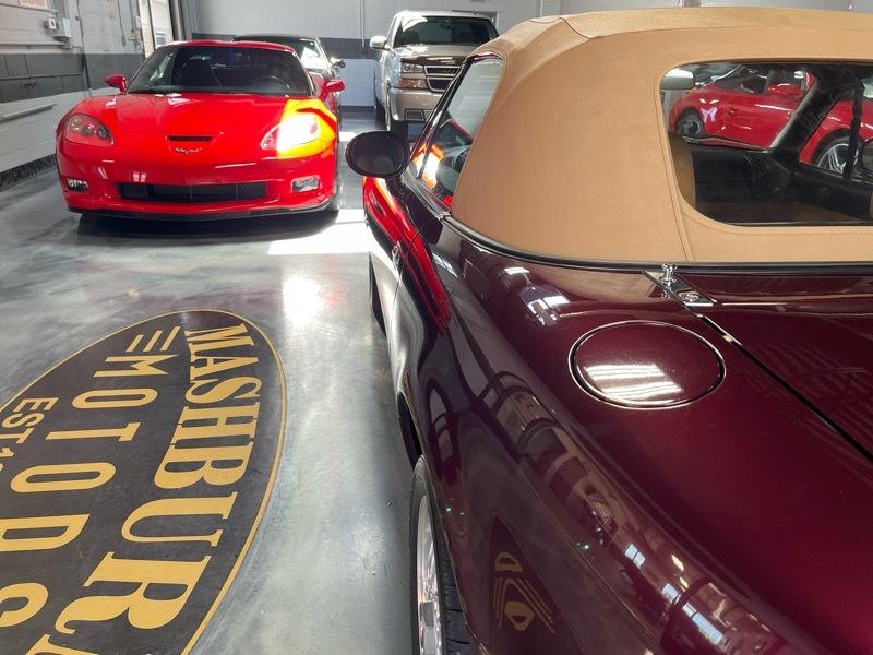 Mazda MX-5 Miata M Edition 1995