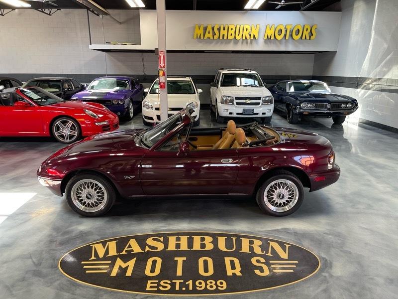 Mazda MX-5 Miata M Edition 1995