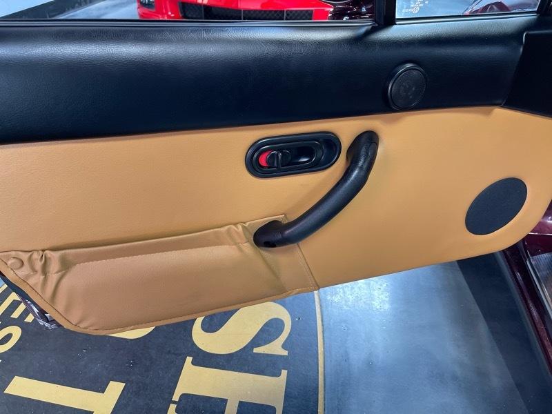 Mazda MX-5 Miata M Edition 1995