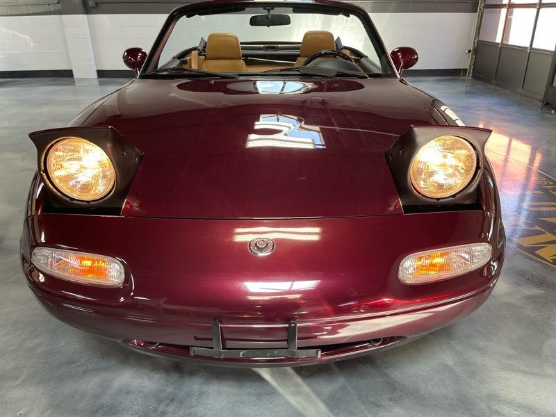 Mazda MX-5 Miata M Edition 1995